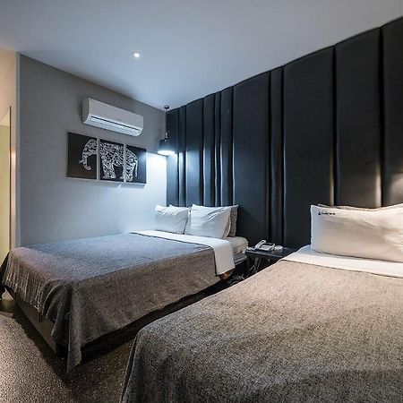 Hotel Ignis Oncheonjang Busan Bagian luar foto