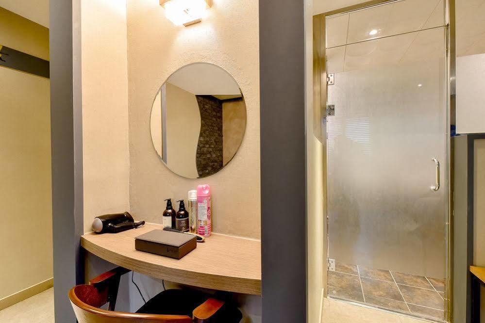 Hotel Ignis Oncheonjang Busan Bagian luar foto