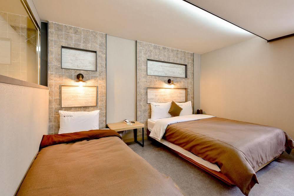 Hotel Ignis Oncheonjang Busan Bagian luar foto